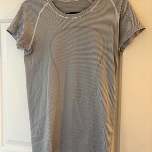 Lululemon swiftly tee